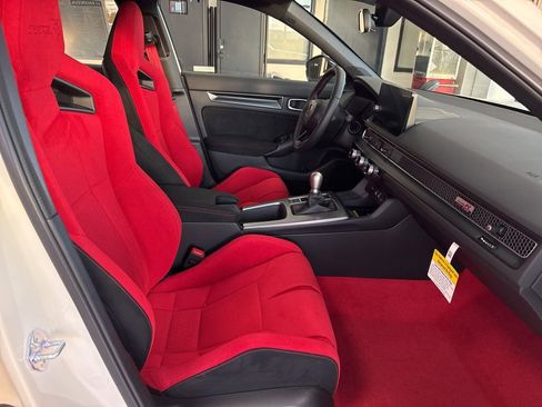 New 2025 Honda Civic Type R image 16