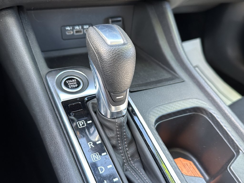 Used 2020 Nissan Sentra SV w/ Electronics Package FWD image 28