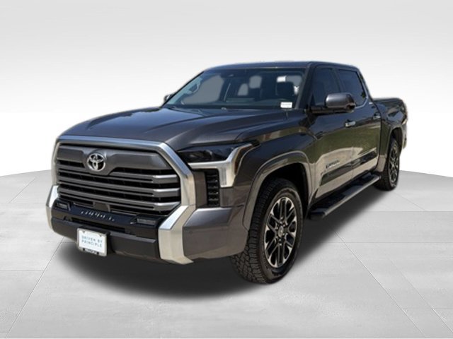 Used 2022 Toyota Tundra Limited AWD/4WD image 2