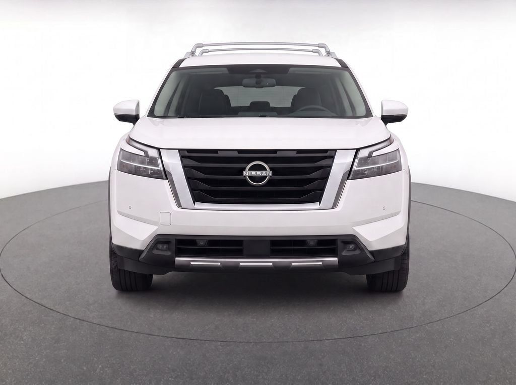 Used 2023 Nissan Pathfinder SL AWD/4WD image 3