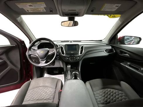 Used 2018 Chevrolet Equinox LT AWD/4WD image 23