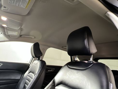 Used 2024 Ford Edge SEL image 22