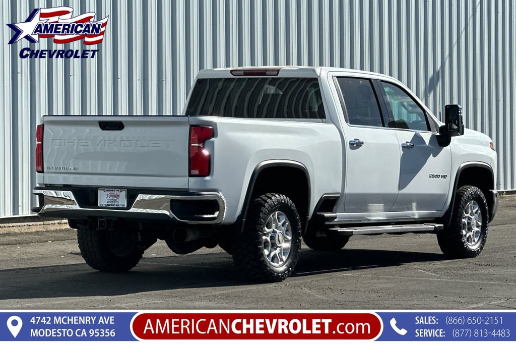 Used 2026 Chevrolet Silverado 2500 LTZ AWD/4WD image 4