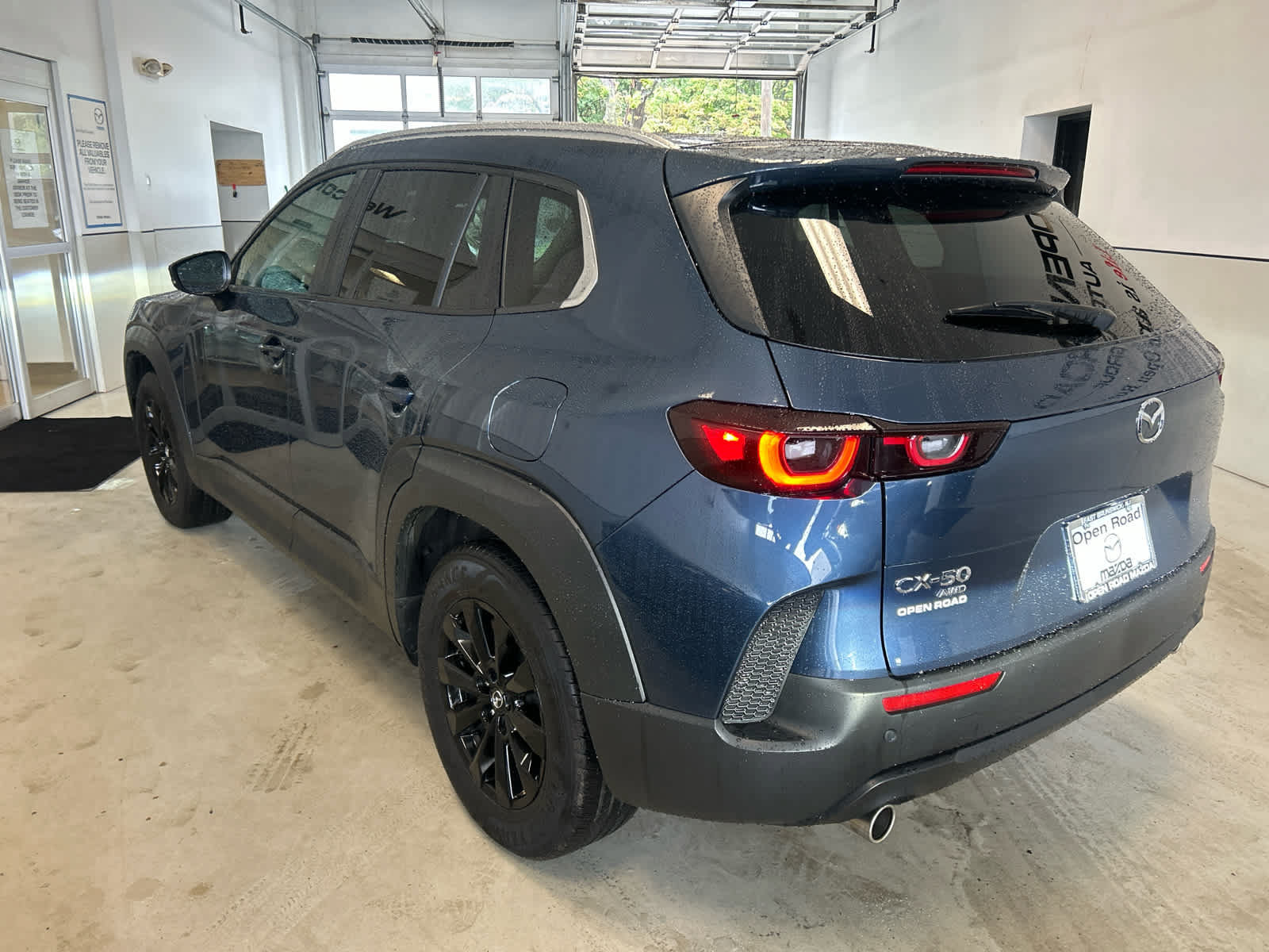 Certified 2026 MAZDA CX-50 AWD 2.5 S w/ Preferred Pkg image 4