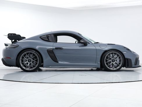 Used 2023 Porsche 718 Cayman GT4 RS RWD image 6