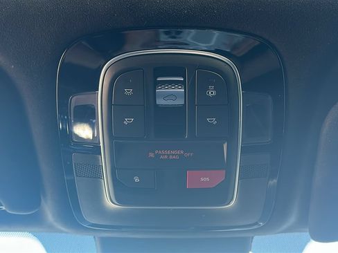 Used 2023 Hyundai Santa Fe Calligraphy AWD/4WD image 30