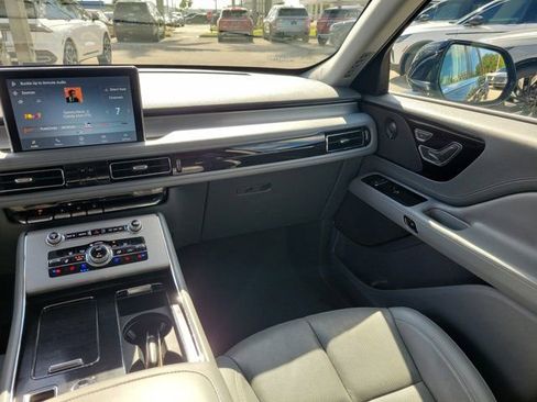 Certified 2021 Lincoln Aviator Reserve w/ Equipment Group 208A RWD image 22