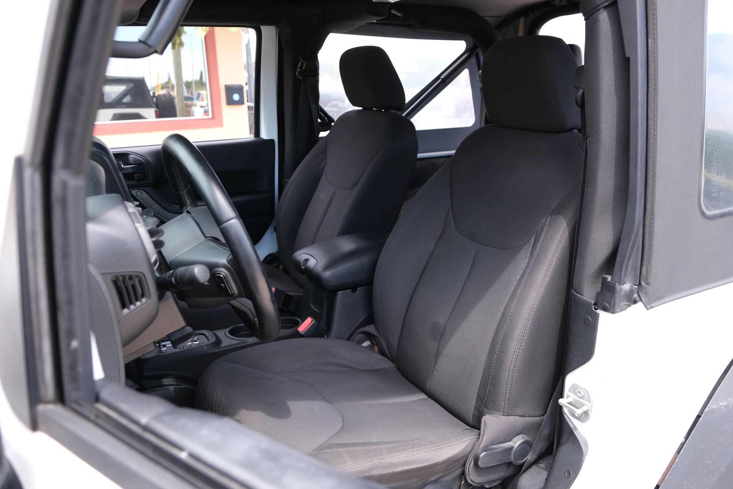 Used 2016 Jeep Wrangler Sport w/ Quick Order Package 24S AWD/4WD image 9