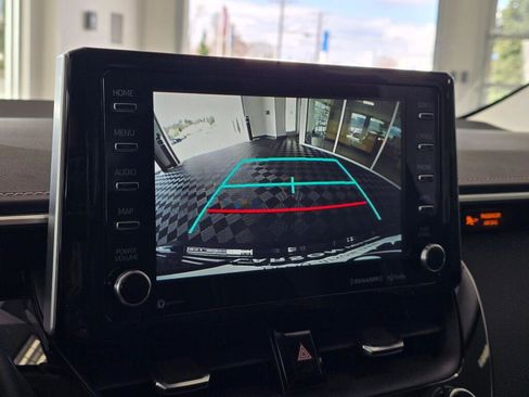 Used 2020 Toyota Corolla XLE w/ Carpet Mat Package (TMS) image 30