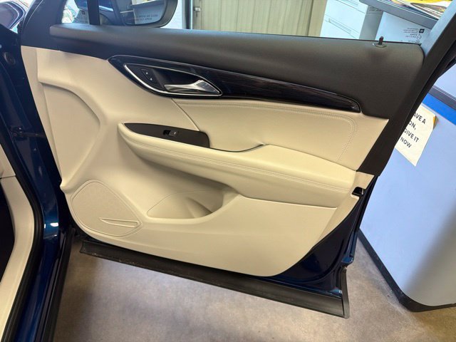 Used 2023 Buick Envision Essence w/ Premium Seat Package AWD/4WD image 27