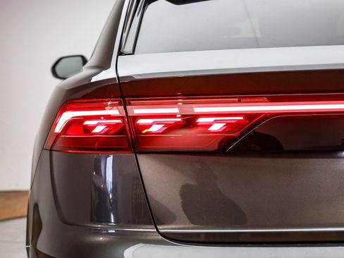 New 2026 Audi Q8 Prestige image 11