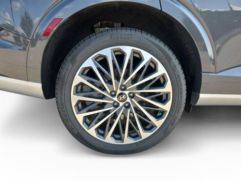 Certified 2026 Hyundai Palisade Calligraphy AWD/4WD image 17