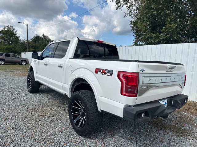 Used 2017 Ford F150 Platinum w/ Equipment Group 701A Luxury AWD/4WD image 3