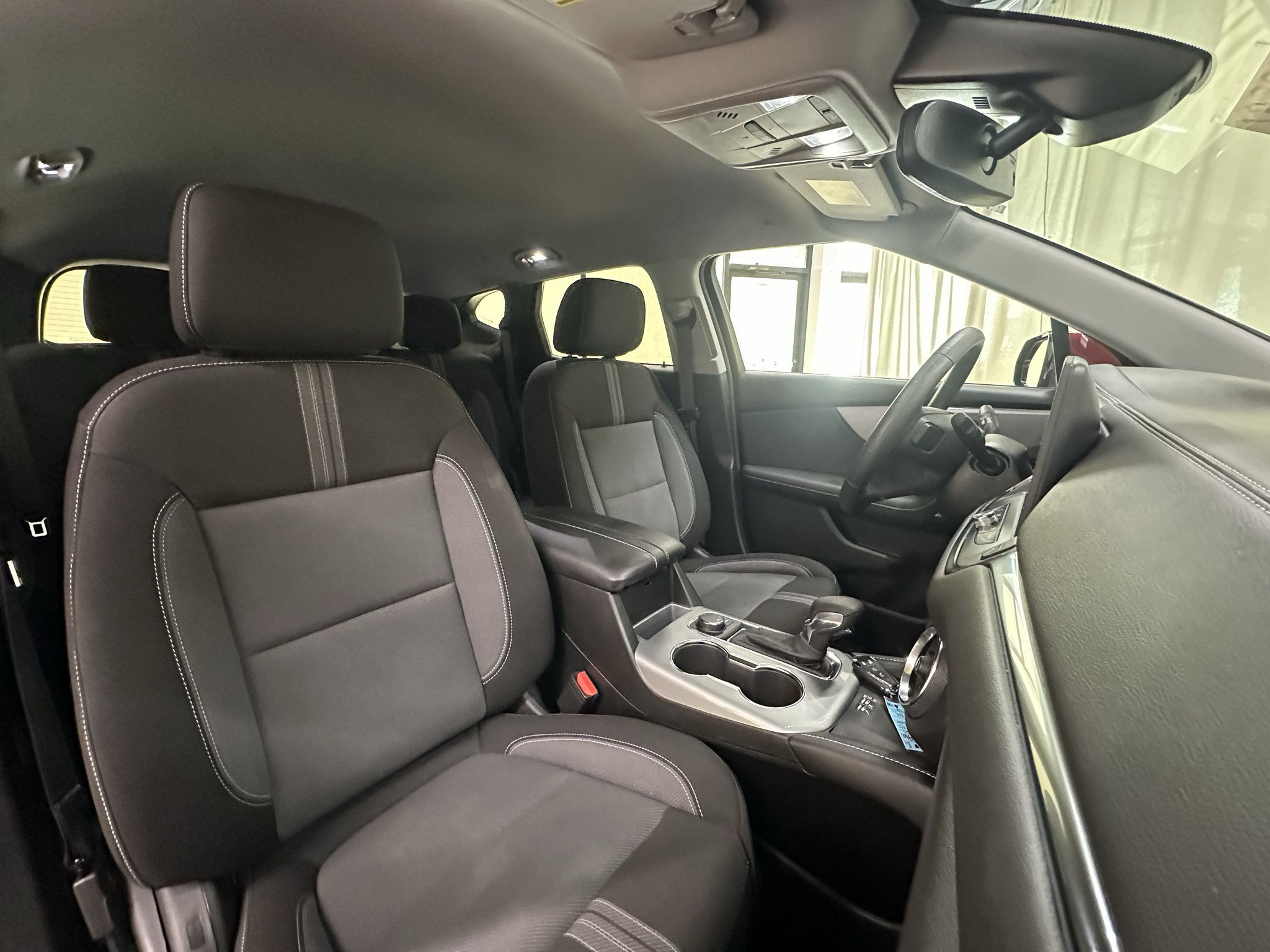 Certified 2025 Chevrolet Blazer LT w/ Convenience Package FWD image 23