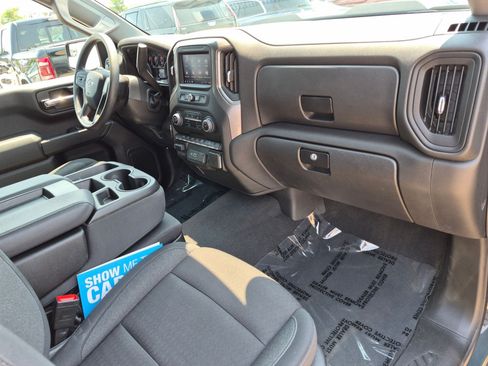 Used 2025 Chevrolet Silverado 1500 Custom Trail Boss AWD/4WD image 28