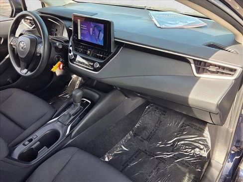 Used 2023 Toyota Corolla LE image 21