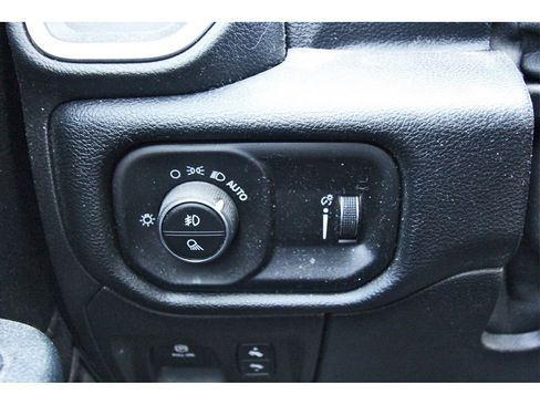 Used 2020 RAM 1500 Big Horn image 14