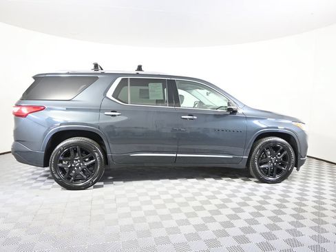 Used 2019 Chevrolet Traverse Premier w/ LPO, Blackout Package AWD/4WD image 7