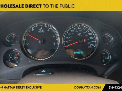 Used 2013 GMC Yukon Denali AWD/4WD image 6