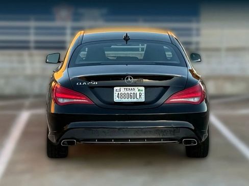 Used 2014 Mercedes-Benz CLA 250 image 7