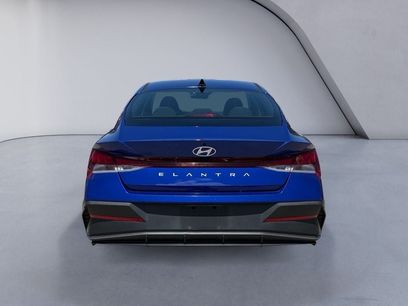 Used 2024 Hyundai Elantra SEL