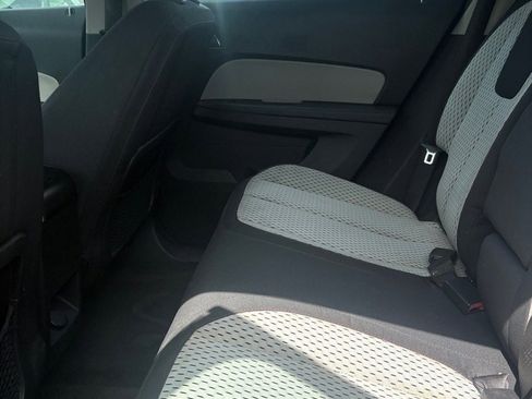 Used 2010 Chevrolet Equinox LS FWD image 11