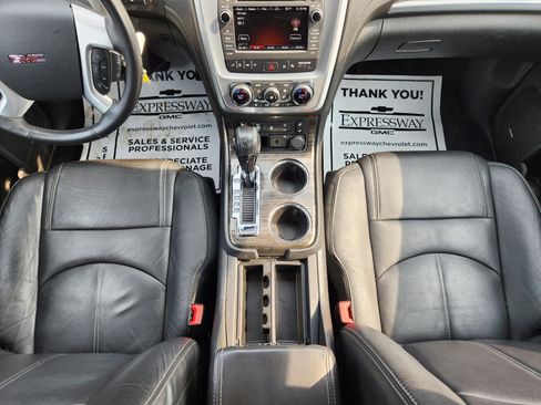 Used 2017 GMC Acadia Limited SLT image 18
