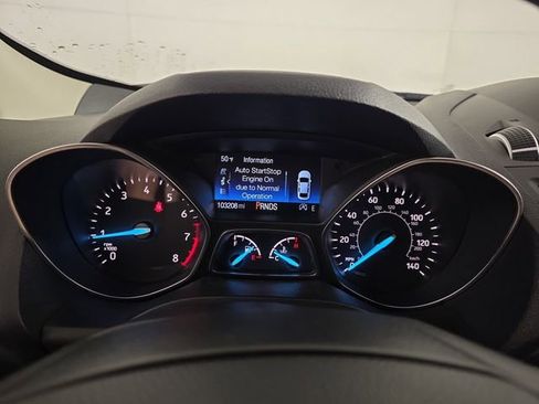 Used 2019 Ford Escape Titanium AWD/4WD image 11