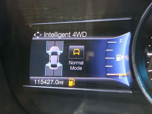 Used 2017 Ford Explorer XLT w/ Equipment Group 202A image 25