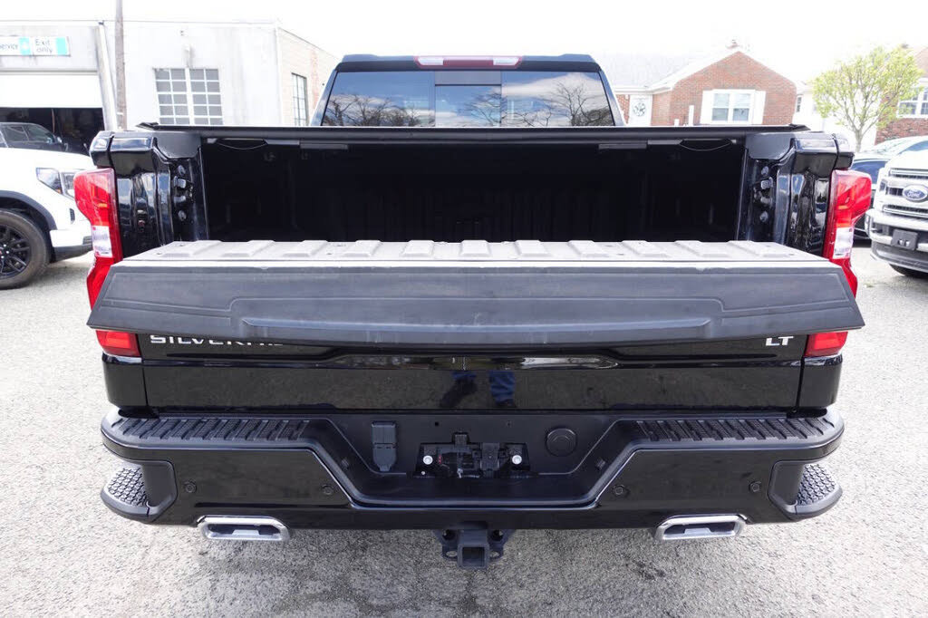 Used 2022 Chevrolet Silverado 1500 LT Trail Boss w/ LT Trail Boss Premium Package AWD/4WD image 31