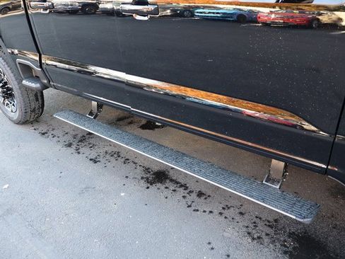 New 2026 Ford F350 Platinum w/ FX4 Off-Road Package image 23