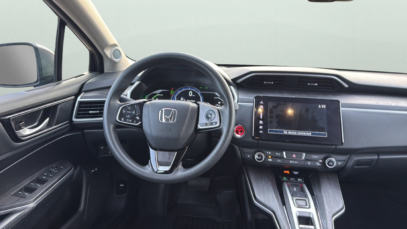 Used 2018 Honda Clarity Plug-In Hybrid image 10