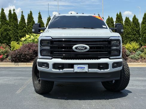 Used 2026 Ford F250 Platinum AWD/4WD image 5