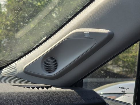 Used 2023 Toyota RAV4 Limited image 22