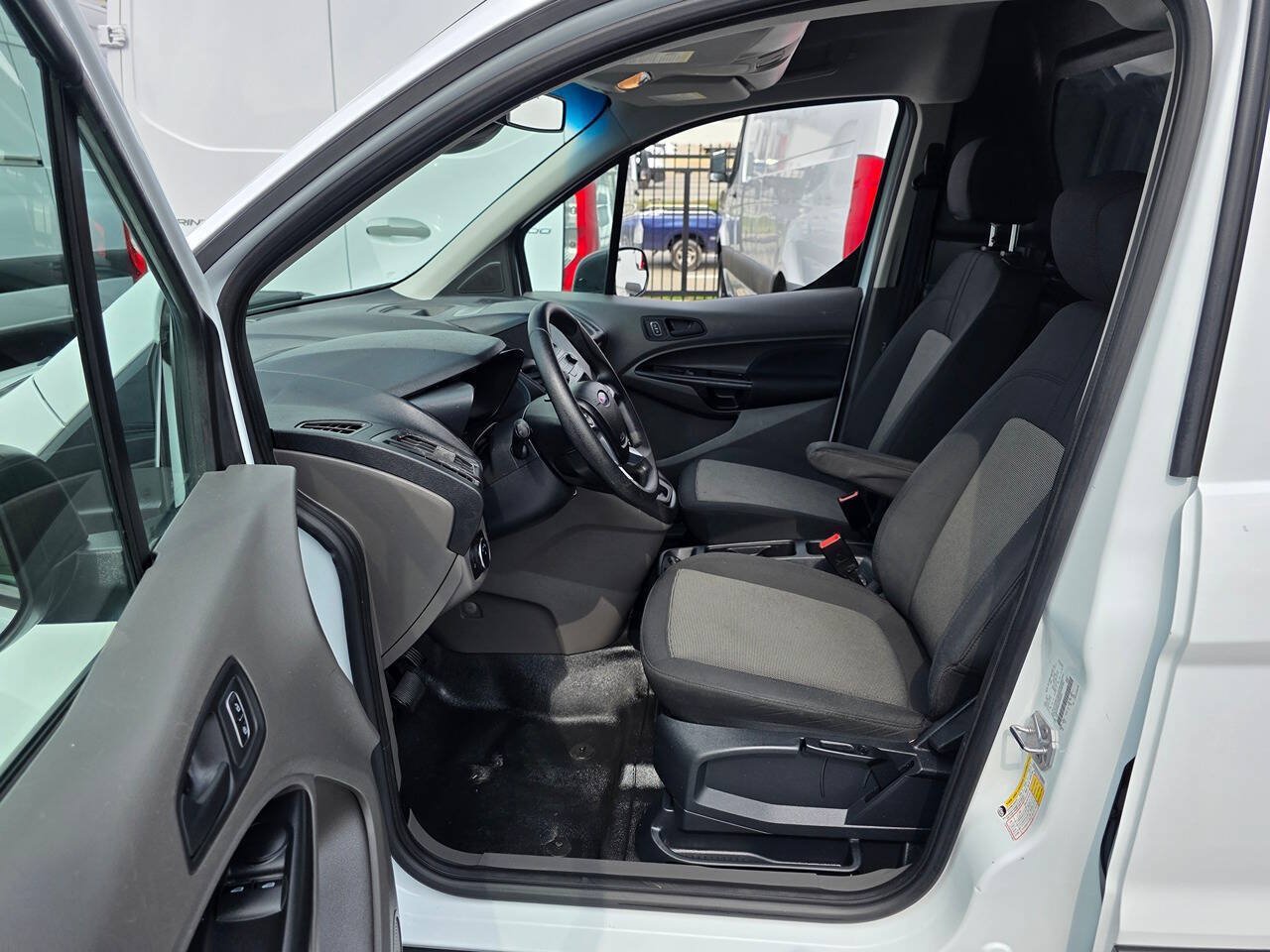 Used 2022 Ford Transit Connect XL FWD image 16