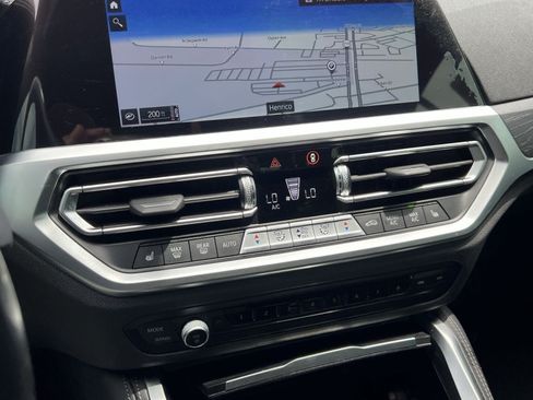 Used 2023 BMW 440i xDrive Convertible w/ Premium Package AWD/4WD image 22