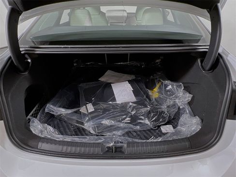 New 2026 Audi A6 Premium image 23