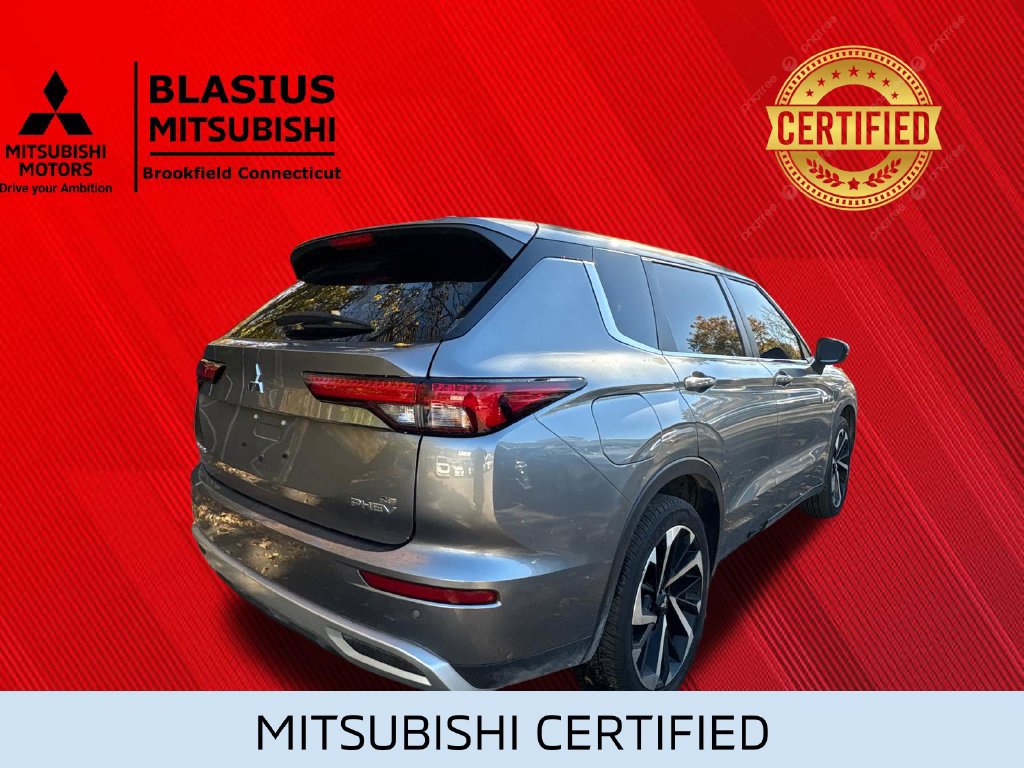 Used 2023 Mitsubishi Outlander 4WD Plug-In Hybrid image 10