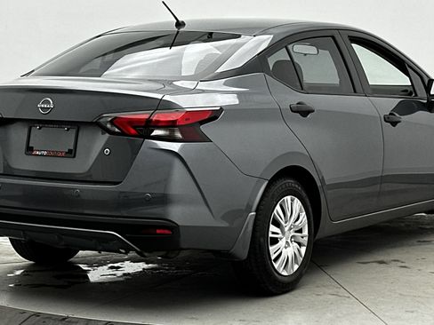 Used 2023 Nissan Versa S w/ Trunk Package image 7