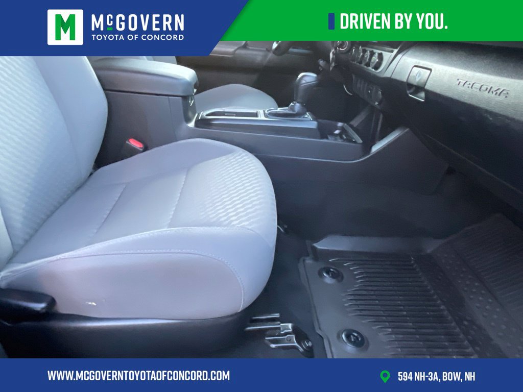 Used 2022 Toyota Tacoma SR AWD/4WD image 31