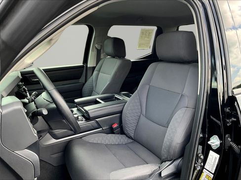 Used 2024 Toyota Tundra SR5 w/ SR5 Convenience Package AWD/4WD image 22