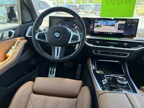 Used 2025 BMW X5 M60i AWD/4WD image 20