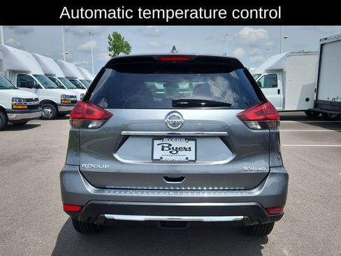 Used 2018 Nissan Rogue SV AWD/4WD image 8