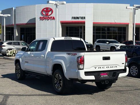 Certified 2023 Toyota Tacoma TRD Sport AWD/4WD image 5