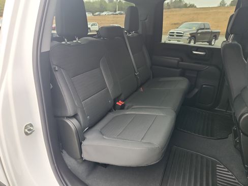 Used 2023 Chevrolet Silverado 2500 Custom w/ Custom Value Package image 29