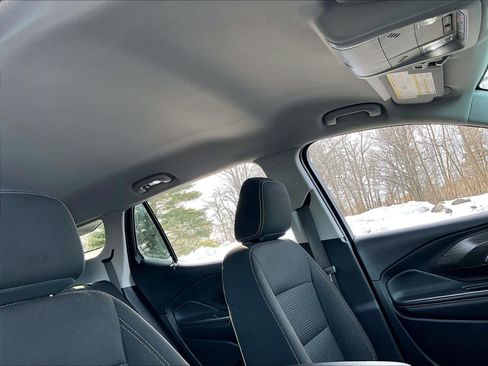 Used 2022 GMC Terrain SLE w/ Driver Convenience Package image 22