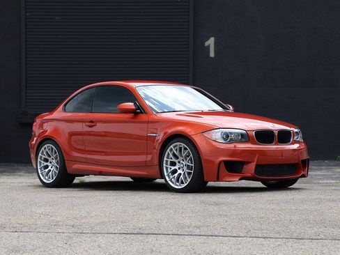 Used 2011 BMW 1 Series M RWD image 3
