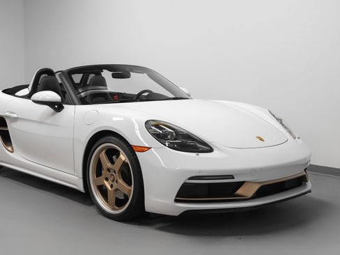Certified 2022 Porsche 718 Boxster RWD image 11