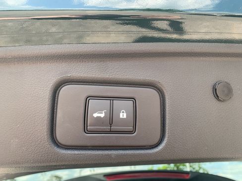Used 2023 Nissan Pathfinder Platinum w/ Cargo Package AWD/4WD image 8