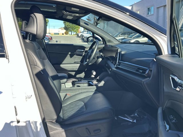 Used 2025 Kia Sportage X-Pro Prestige AWD/4WD image 16